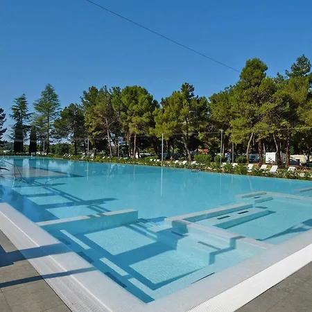 Mobile Homes Valkanela Cis01223 Mya Holiday home